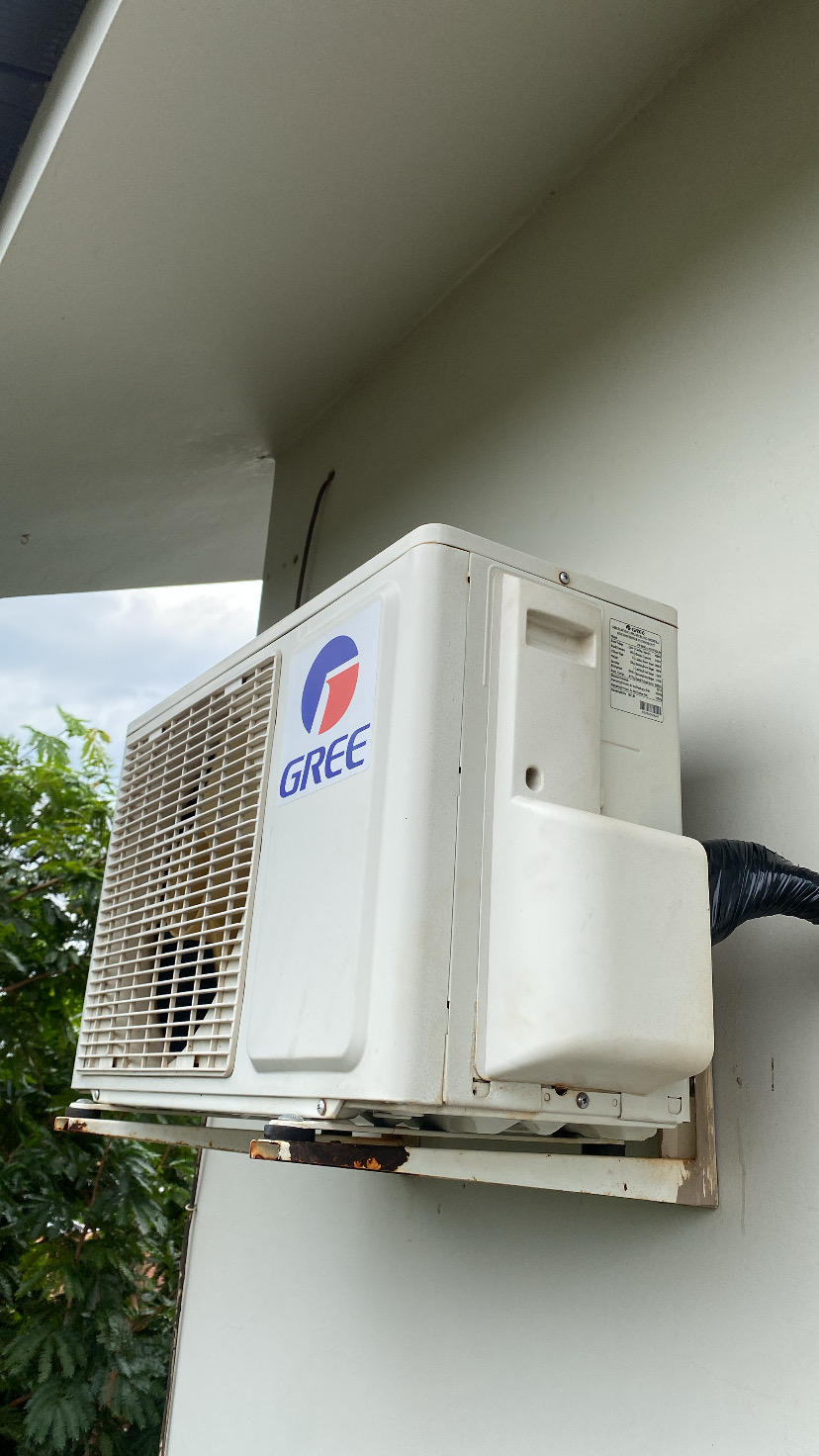 Higienização e instalação de ar-condicionado, eletricista e pequenas reformas